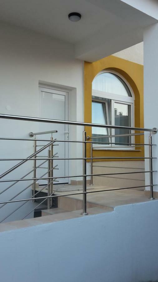 Marko Airport Rooms Велика-Горица Экстерьер фото