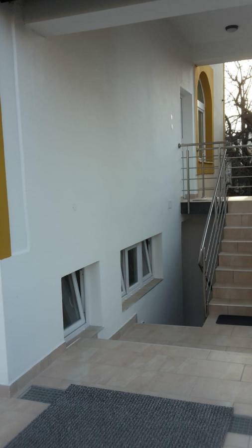 Marko Airport Rooms Велика-Горица Экстерьер фото