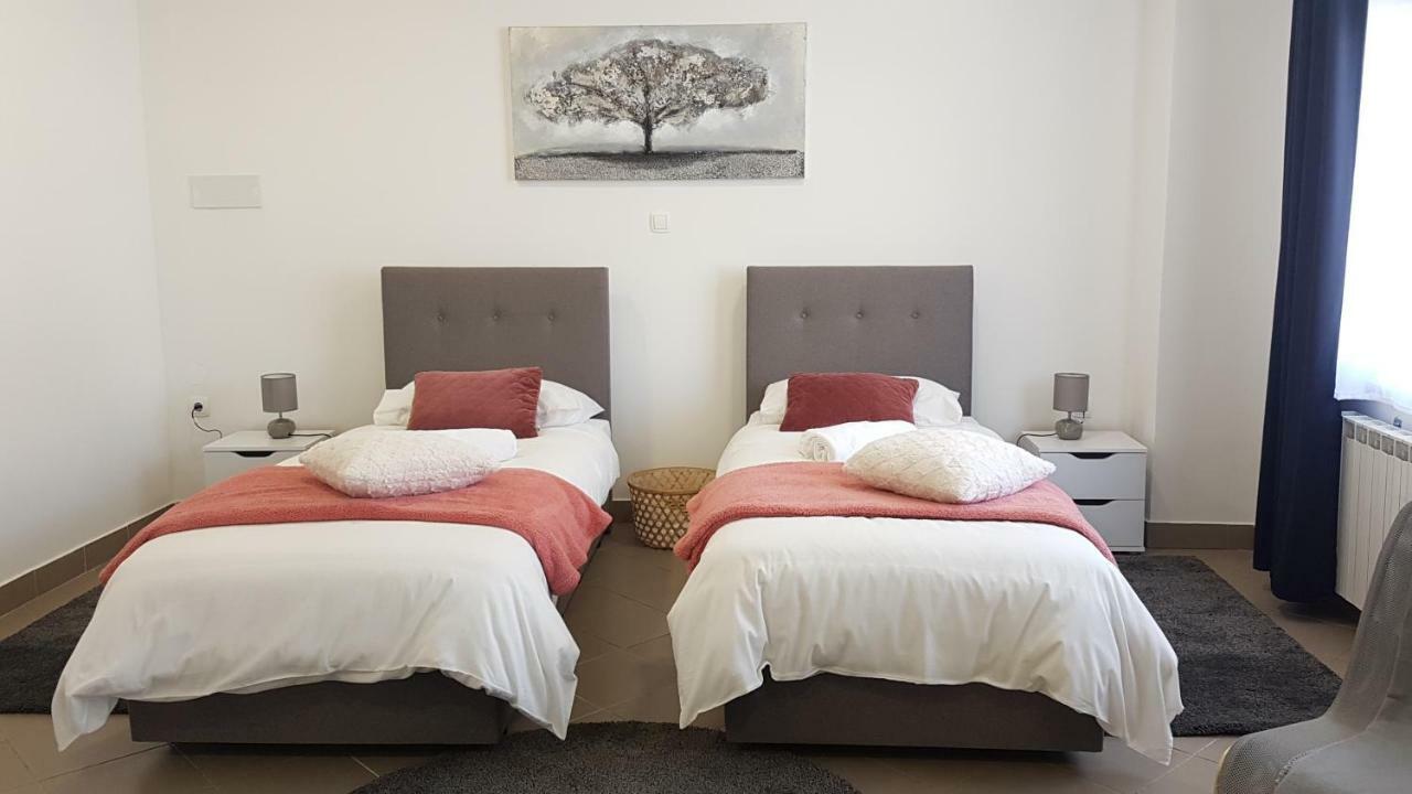 Marko Airport Rooms Велика-Горица Экстерьер фото