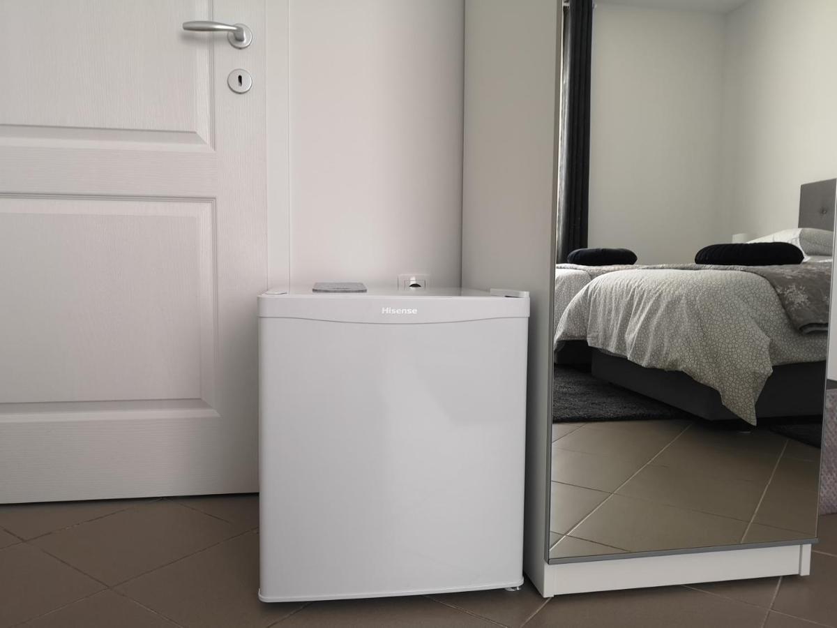 Marko Airport Rooms Велика-Горица Экстерьер фото